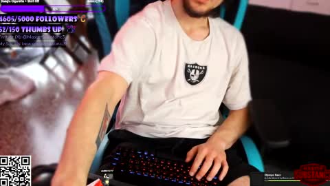 Snapshot of substanc3 chatting on 03-23-26, 05:06 Im Substanc3 online show from 03-23-26, 05:06