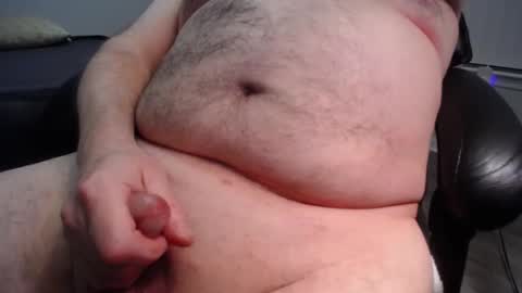 Snapshot of subswichuser00060960 chatting on 12-17-24, 12:00 subswitchuser online show from 12-17-24, 12:00