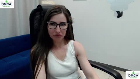 Eva online show from 05-17-26, 09:06