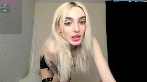 Snapshot of succubantra chatting on 05-17-26, 03:08 Chloe online show from 05-17-26, 03:08