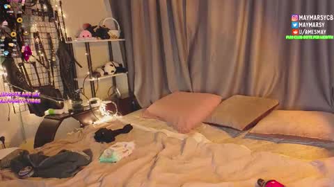 Snapshot of succubus_room chatting on 03-10-26, 12:04 May online show from 03-10-26, 12:04