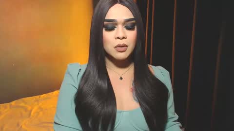 Snapshot of suckablecockoffreya chatting on 12-27-24, 09:28 JADE ELYSE online show from 12-27-24, 09:28