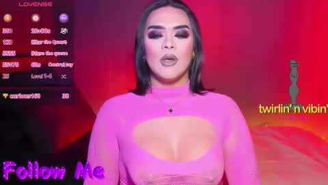 Snapshot of suckablecockoffreya chatting on 11-25-25, 06:41 JADE ELYSE online show from 11-25-25, 06:41