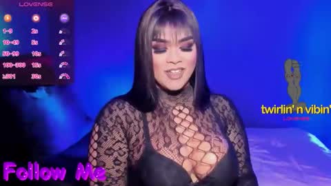 Snapshot of suckablecockoffreya chatting on 11-29-25, 11:08 JADE ELYSE online show from 11-29-25, 11:08