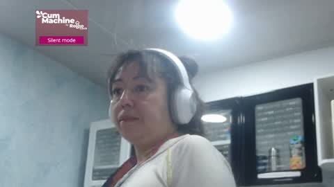 Sucky  online show from 04-08-26, 12:16