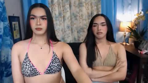 Snapshot of suckerfucker2cums chatting on 02-05-26, 01:38 mitch and mitchie online show from 02-05-26, 01:38