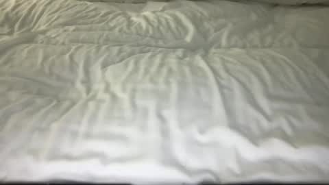 Snapshot of suckonthis318 chatting on 09-28-25, 05:13 suckonthis318 online show from 09-28-25, 05:13