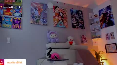 Snapshot of sucubo_69_ chatting on 06-01-26, 11:34 Rouss online show from 06-01-26, 11:34