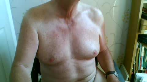 Snapshot of suffolkboy4 chatting on 06-24-26, 08:24 suffolkboy4 online show from 06-24-26, 08:24