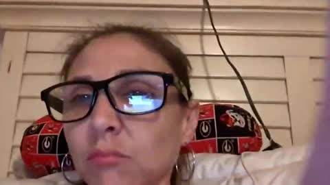 Snapshot of suga2023 chatting on 10-04-25, 05:38 suga2023 online show from 10-04-25, 05:38