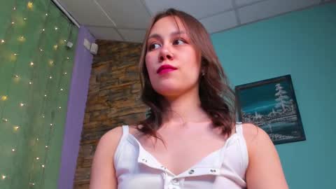 Snapshot of sugar_blond chatting on 03-07-25, 02:23 sugar blond online show from 03-07-25, 02:23