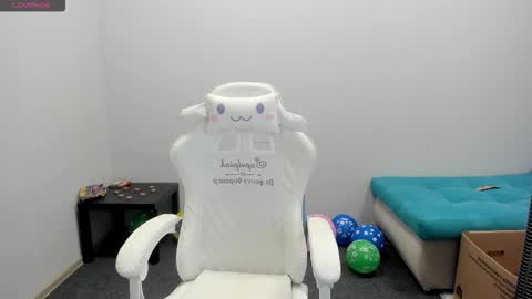 Snapshot of sugar_bunny_girl chatting on 09-25-25, 12:36 Ariana online show from 09-25-25, 12:36