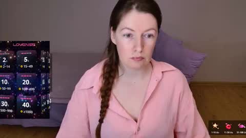 Snapshot of sugar_desire chatting on 12-01-25, 07:41 Instagram faroffland online show from 12-01-25, 07:41