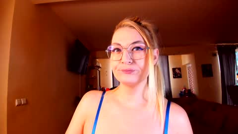 May online show from 02-08-25, 11:01