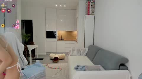 Kinga online show from 06-04-26, 05:02