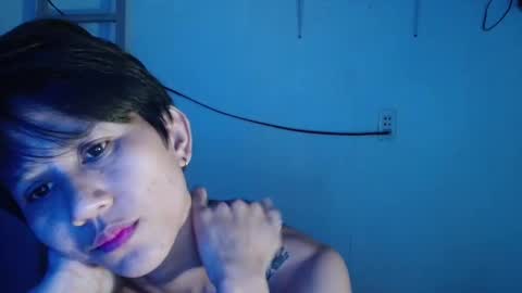 sugarantidote13 online show from 11-30-25, 05:17