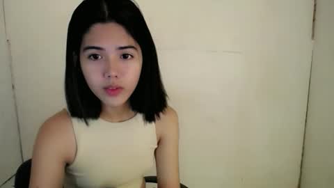 Snapshot of sugarbabydolly chatting on 10-13-25, 12:27 Jo Haira online show from 10-13-25, 12:27