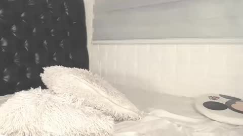 Jess online show from 12-22-24, 09:11