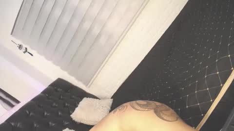 Jess online show from 12-22-24, 12:16