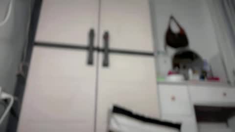 Jess online show from 02-25-25, 05:25