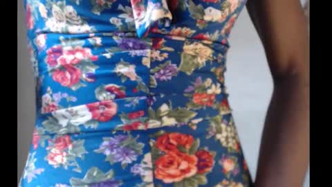 Bella online show from 10-08-25, 07:28