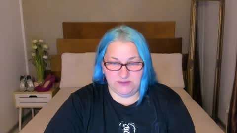 Snapshot of sugarmommy69x chatting on 07-15-26, 09:31 Marry online show from 07-15-26, 09:31