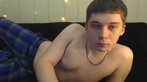 Snapshot of sugarrebit chatting on 12-22-24, 04:50 Sugarbutter online show from 12-22-24, 04:50