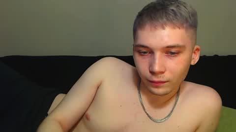 Snapshot of sugarrebit chatting on 02-02-25, 08:41 Sugarbutter online show from 02-02-25, 08:41