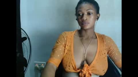 Snapshot of sugarxpussy chatting on 06-28-26, 03:18 sugarxpussy online show from 06-28-26, 03:18