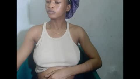Snapshot of sugarxpussy chatting on 07-10-26, 12:15 sugarxpussy online show from 07-10-26, 12:15