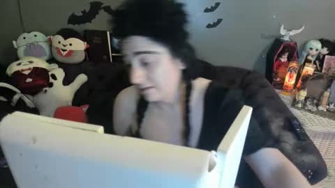 Sugary online show from 11-13-25, 04:50