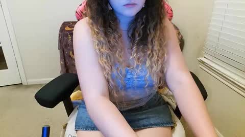 sugasunny online show from 10-25-25, 06:21