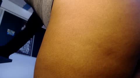 suggabrown_ online show from 01-07-25, 03:12