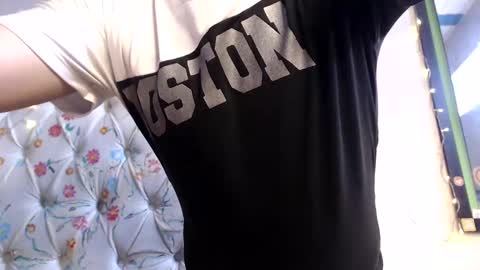 suggabrown_ online show from 03-10-25, 07:18