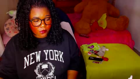 Snapshot of suggarbaby1 chatting on 12-15-24, 09:09 Cami Back in 2 hours online show from 12-15-24, 09:09