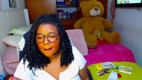 Snapshot of suggarbaby1 chatting on 12-17-24, 07:29 Cami Back in 2 hours online show from 12-17-24, 07:29