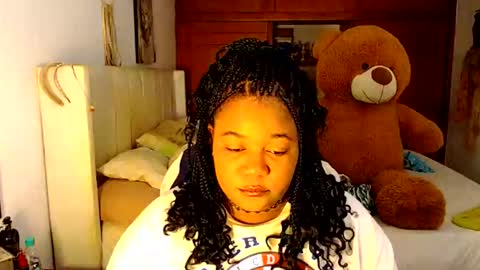 Snapshot of suggarbaby1 chatting on 04-17-26, 02:36 Cami Back in 2 hours online show from 04-17-26, 02:36
