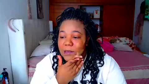 Snapshot of suggarbaby1 chatting on 04-26-26, 07:33 Cami Back in 2 hours online show from 04-26-26, 07:33