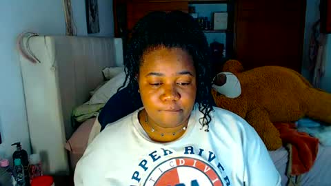 Snapshot of suggarbaby1 chatting on 06-14-26, 05:20 Cami Back in 2 hours online show from 06-14-26, 05:20