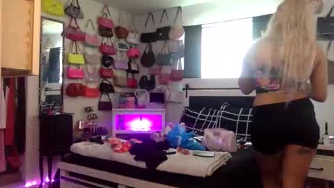 lexie online show from 04-18-26, 12:14