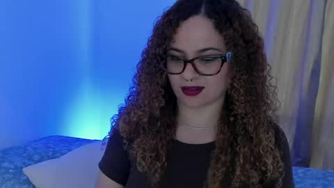 Snapshot of sultrysecrets_ chatting on 04-30-26, 08:57 Ann online show from 04-30-26, 08:57