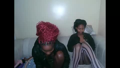 Snapshot of sultryvibesonly chatting on 05-28-26, 07:27 sultryvibesonly online show from 05-28-26, 07:27