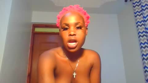 Snapshot of sulwe_ chatting on 12-15-25, 07:23 sulwe_ online show from 12-15-25, 07:23