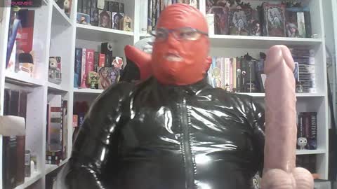 Sumisolatex online show from 12-22-25, 11:57