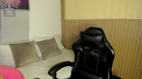 Summer online show from 03-10-26, 11:48