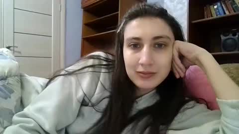 Snapshot of summerkathy chatting on 11-28-25, 10:40 kathy online show from 11-28-25, 10:40