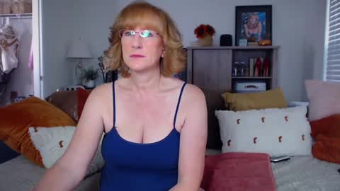 SummerKnightzzz online show from 09-30-25, 12:10