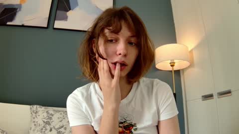 luna online show from 02-02-25, 02:06