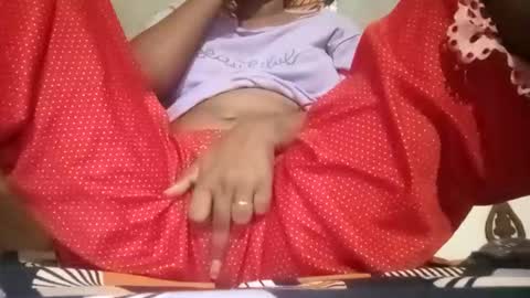 sunali_jain03 online show from 05-24-26, 12:54