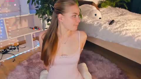 Jenny online show from 06-18-26, 09:14
